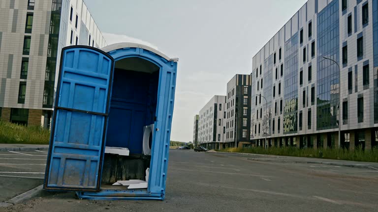 Best Portable Restroom for Sporting Events  in The Crossings, FL